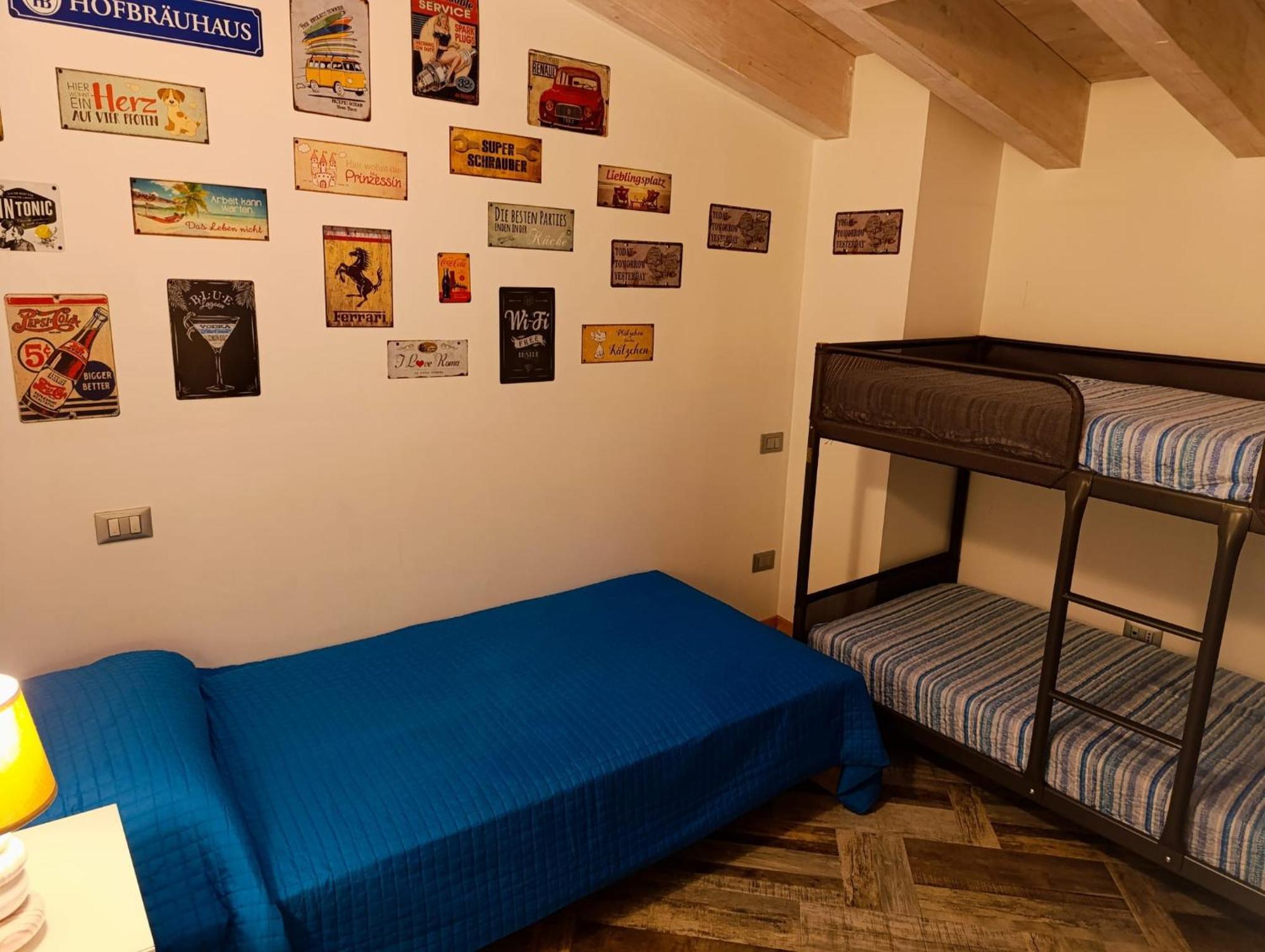 Attico Da Maria Apartment Polpenazze del Garda Luaran gambar