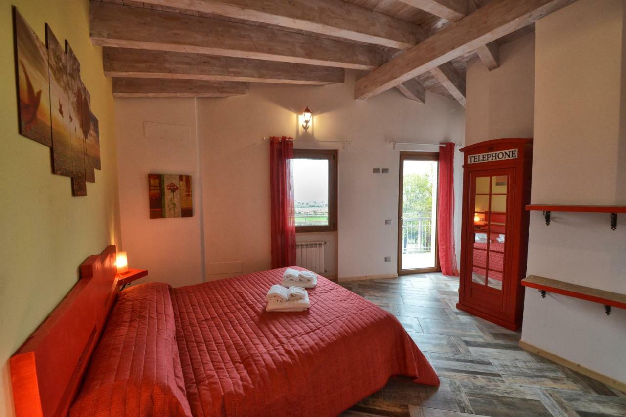 Attico Da Maria Apartment Polpenazze del Garda Luaran gambar